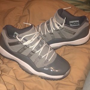 Jordan Retro 11’s in Cool Grey